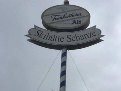 Photo: Skih&amp;uuml;tte Schanze